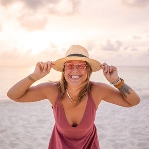 Meet your Posher, Kait